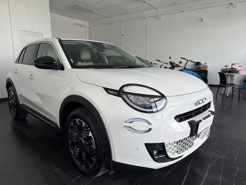 Fiat 600 1.2 hybrid La Prima 145cv auto