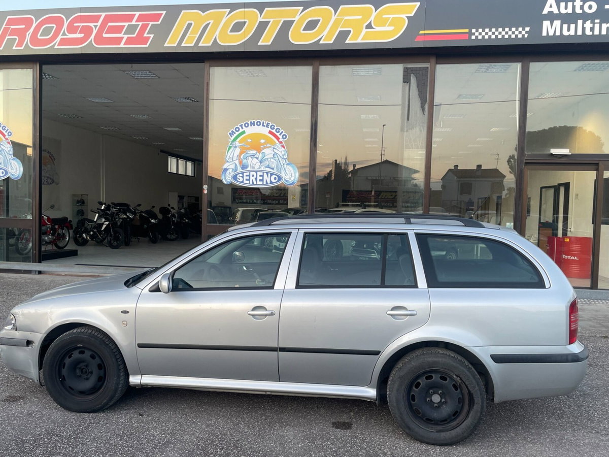 Skoda Octavia Station Wagon 1.9 TDI/110 CV cat Wagon SLX (7)