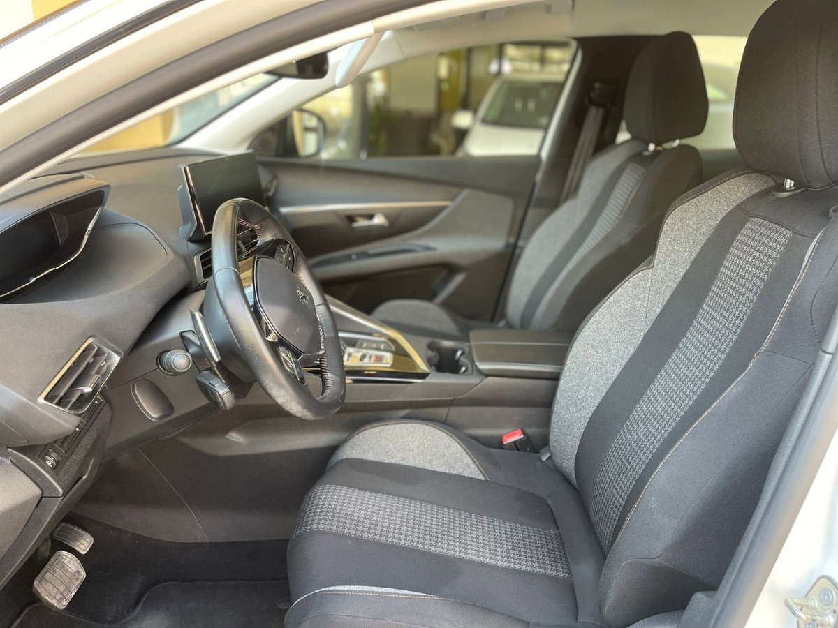 Peugeot 3008 BlueHDi 130 S&S EAT8 Active Business (6)