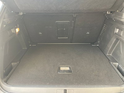 Peugeot 3008 BlueHDi 130 S&S EAT8 Active Business (8)