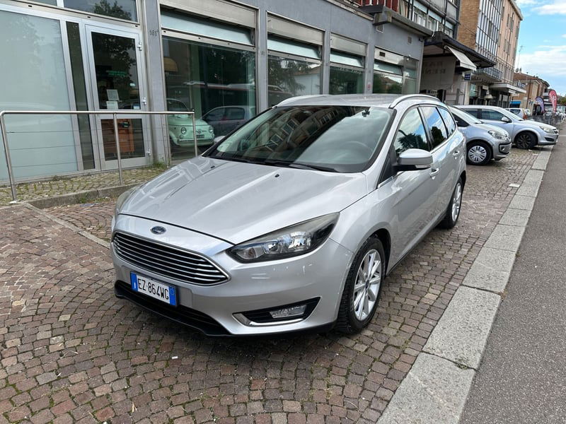 Ford Focus Station Wagon 1.5 TDCi 120 CV Start&Stop Powershift SW Titanium