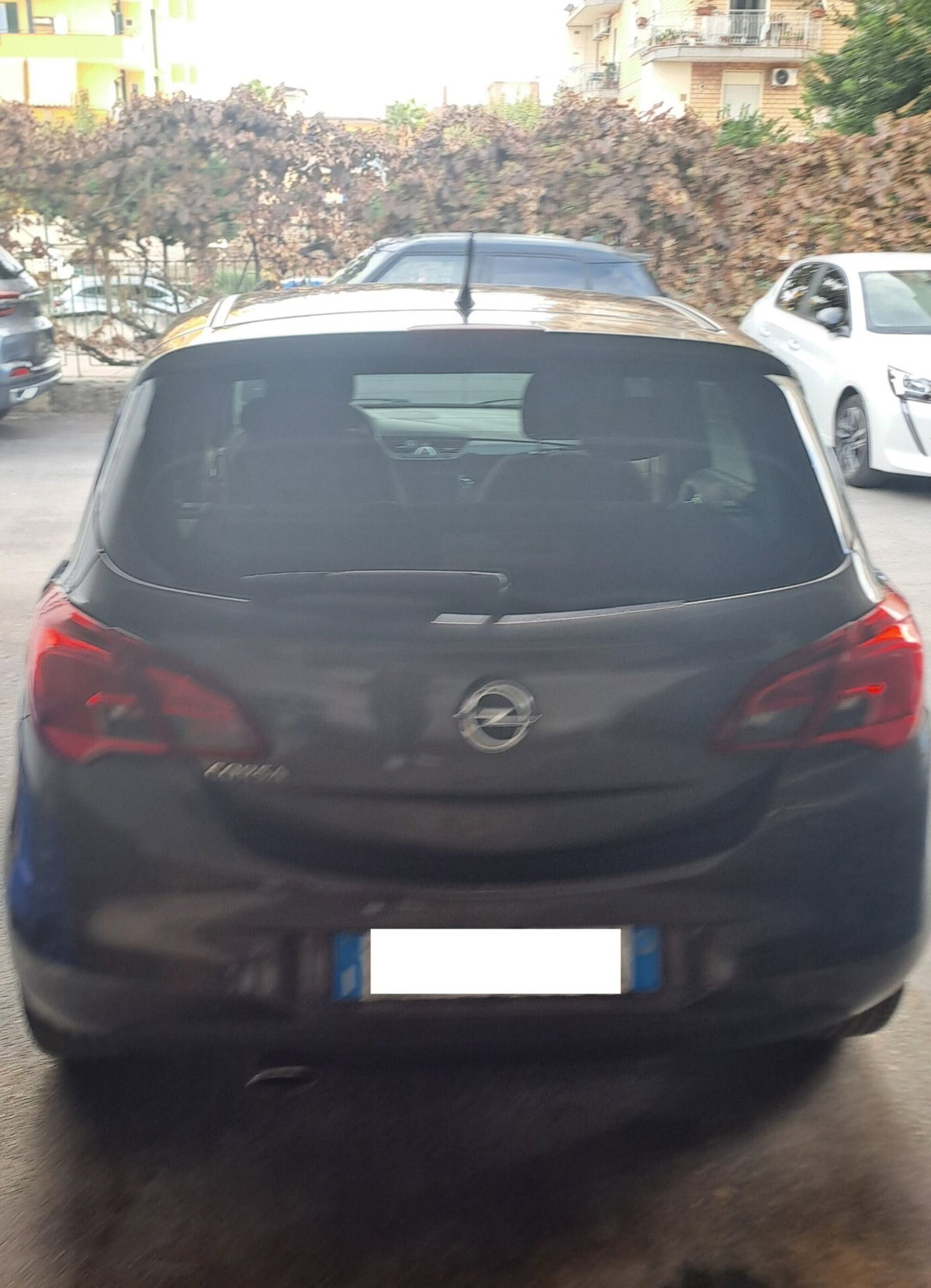 Opel Corsa 1.2 5 porte (10)