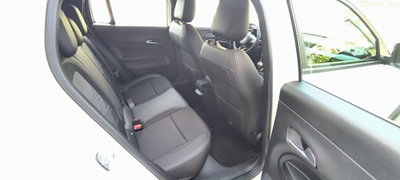 Jeep Avenger 1.2 turbo Altitude fwd 100cv (19)