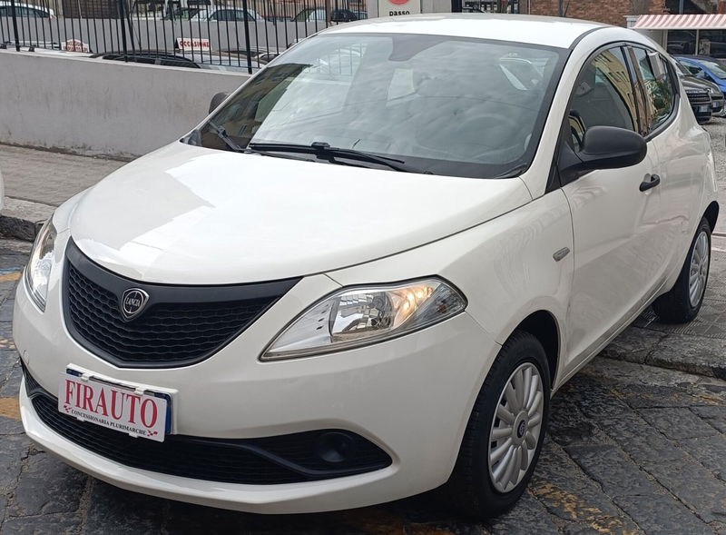 Lancia Ypsilon 1.2 69 CV 5 porte Elefantino Blu