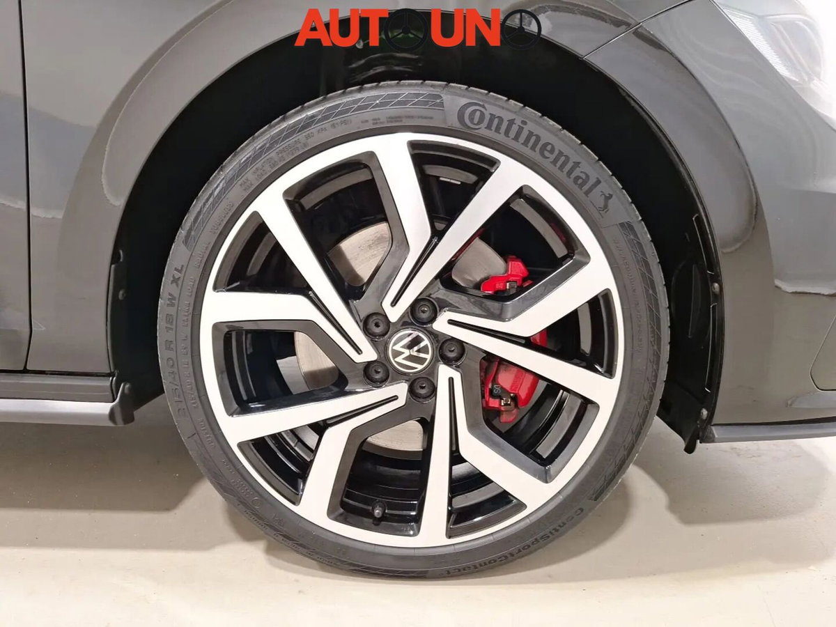 Volkswagen Polo 2.0 tsi GTI dsg (3)