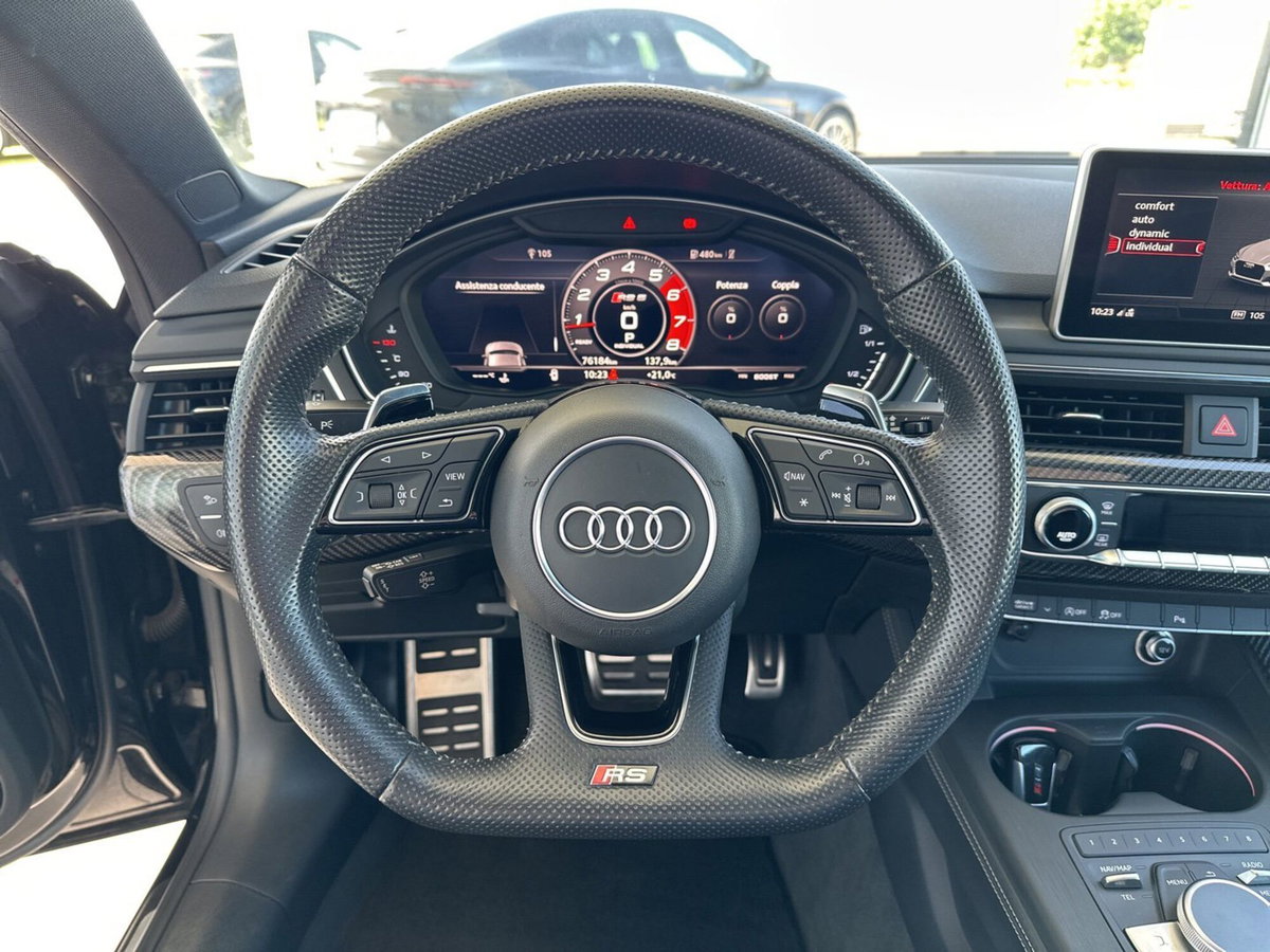 Audi A5 Coupé 3.2 V6 FSI quattro tiptronic (15)