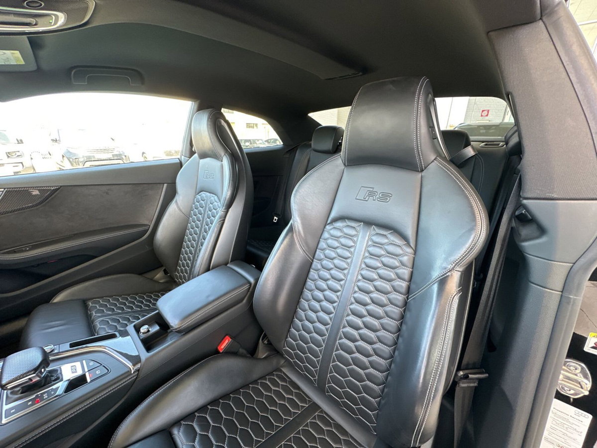 Audi A5 Coupé 3.2 V6 FSI quattro tiptronic (18)