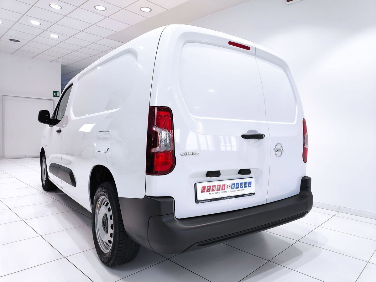 Opel Combo Furgone Cargo XL 1.5 Diesel 130CV PL 950kg Edition (18)