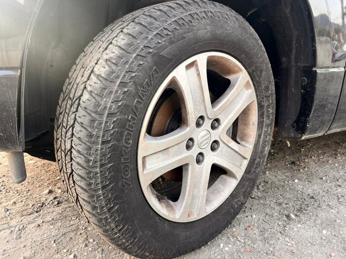 Suzuki Grand Vitara 1.9 DDiS 5 porte Executive (12)