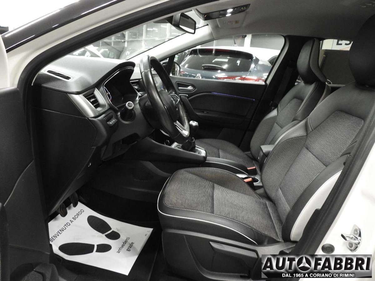 Renault Captur TCe 100 CV GPL FAP Intens (11)