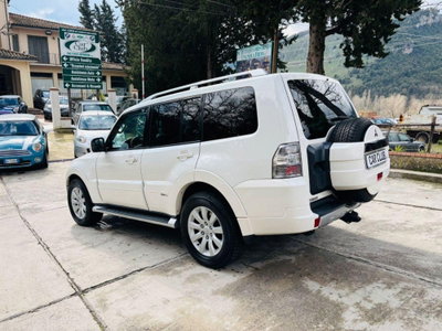 Mitsubishi Pajero 3.2 DI-D 16V aut. 5p. Instyle DPF (6)
