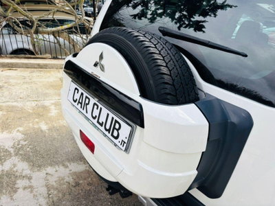 Mitsubishi Pajero 3.2 DI-D 16V aut. 5p. Instyle DPF (7)