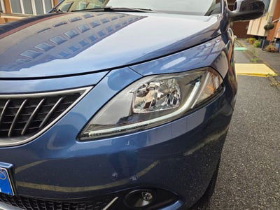 Lancia Ypsilon 1.0 FireFly 5 porte S&S Hybrid Gold Plus usata