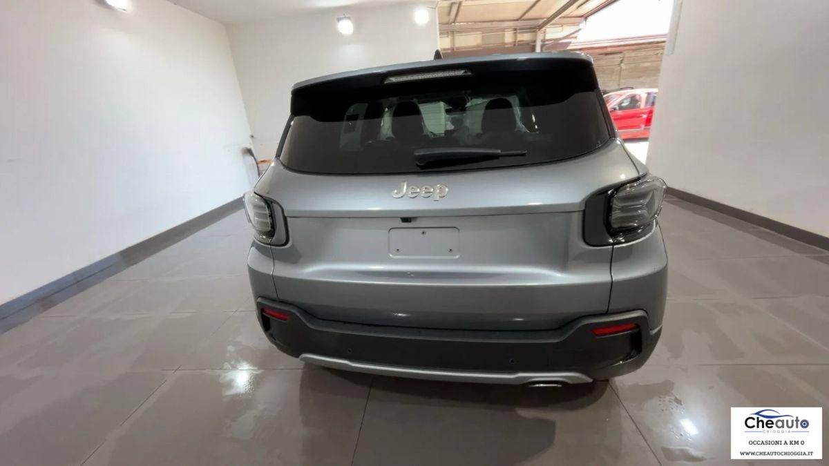 Jeep Avenger 1.2 turbo Summit fwd 100cv (13)