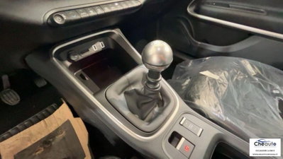 Jeep Avenger 1.2 turbo Summit fwd 100cv (14)