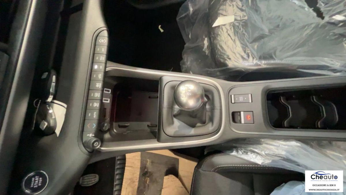 Jeep Avenger 1.2 turbo Summit fwd 100cv (19)