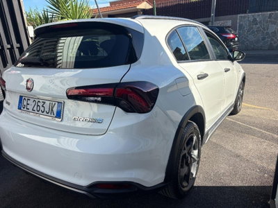 Fiat Tipo 1.6 mjt Cross s&s 130cv (11)