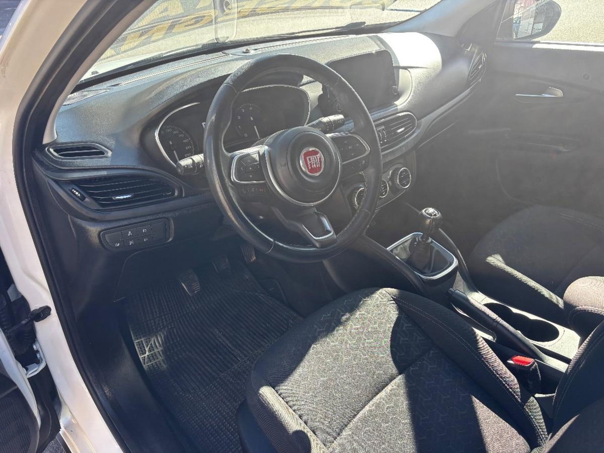 Fiat Tipo 1.6 mjt Cross s&s 130cv (15)