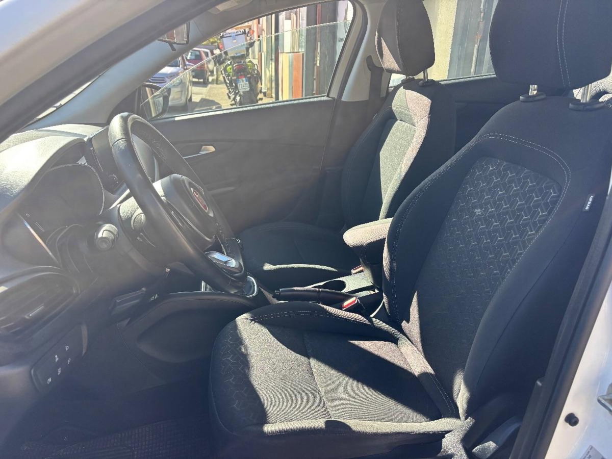 Fiat Tipo 1.6 mjt Cross s&s 130cv (17)