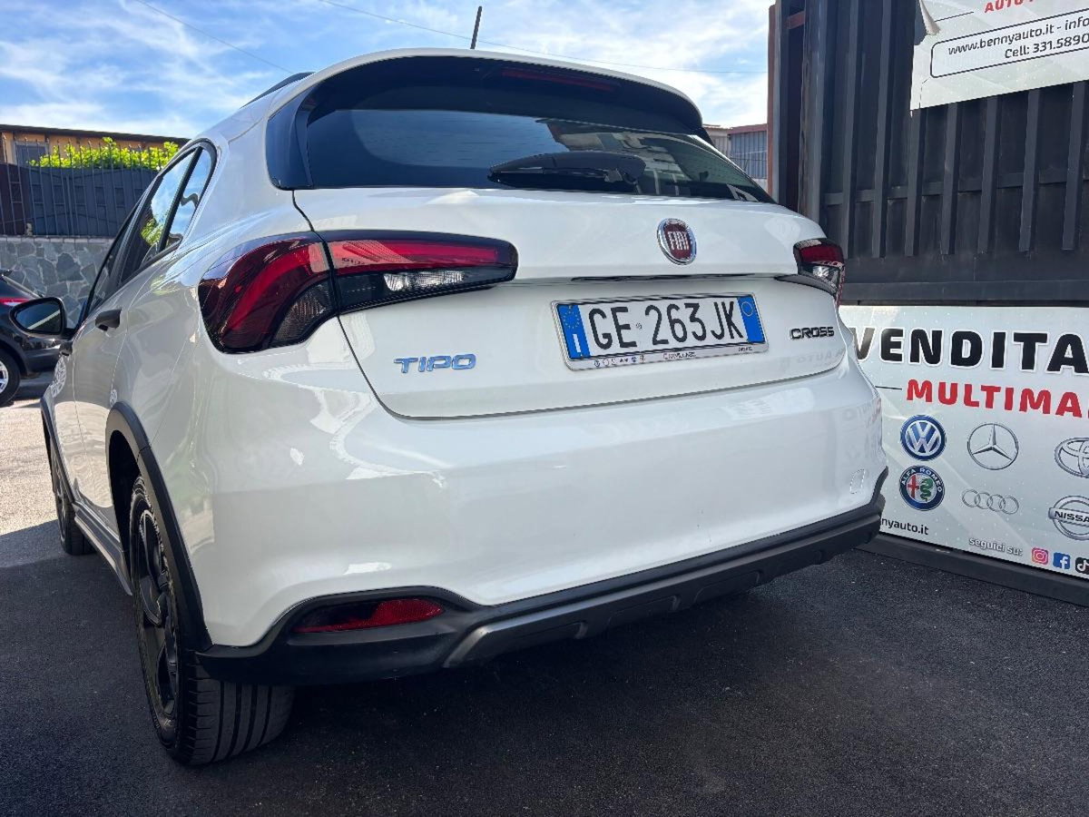 Fiat Tipo 1.6 mjt Cross s&s 130cv (9)