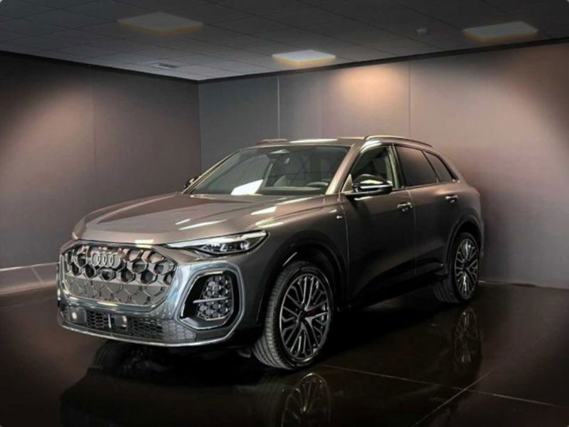 Audi Q5 40 2.0 tdi mhev 12V S line quattro s-tronic