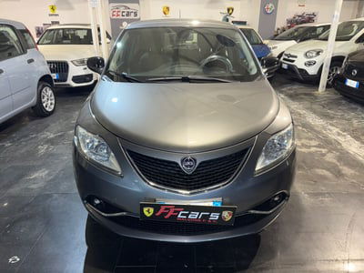 Lancia Ypsilon 1.0 FireFly 5 porte S&S Hybrid Ecochic Gold usata