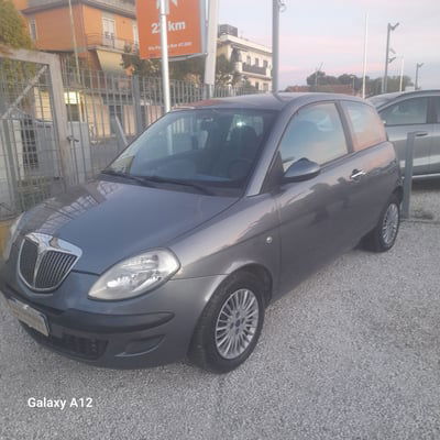 Lancia Ypsilon 1.2 Oro Plus usata