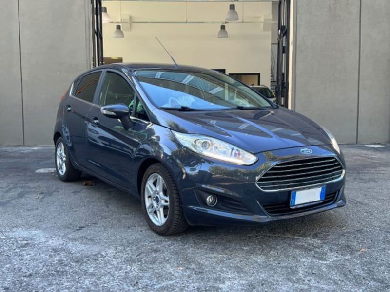Ford Fiesta 1.5 TDCi 75CV 5 porte Titanium