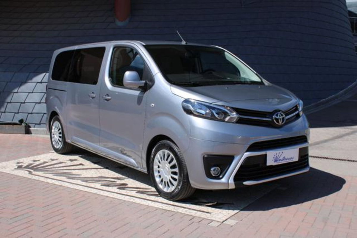 Toyota Proace 2.0D 144CV S&S PL-SL-TN Furgone Long 5p.14q Comfort
