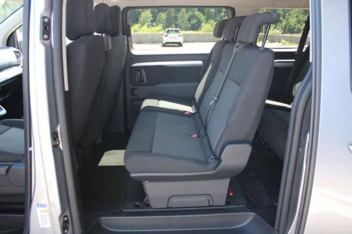 Toyota Proace 2.0D 144CV S&S PL-SL-TN Furgone Long 5p.14q Comfort (10)