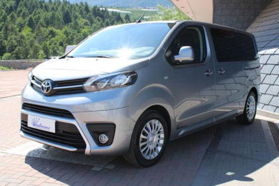Toyota Proace 2.0D 144CV S&S PL-SL-TN Furgone Long 5p.14q Comfort (4)