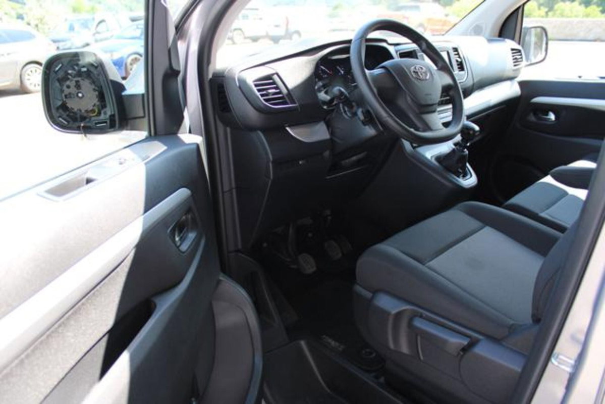 Toyota Proace 2.0D 144CV S&S PL-SL-TN Furgone Long 5p.14q Comfort (8)