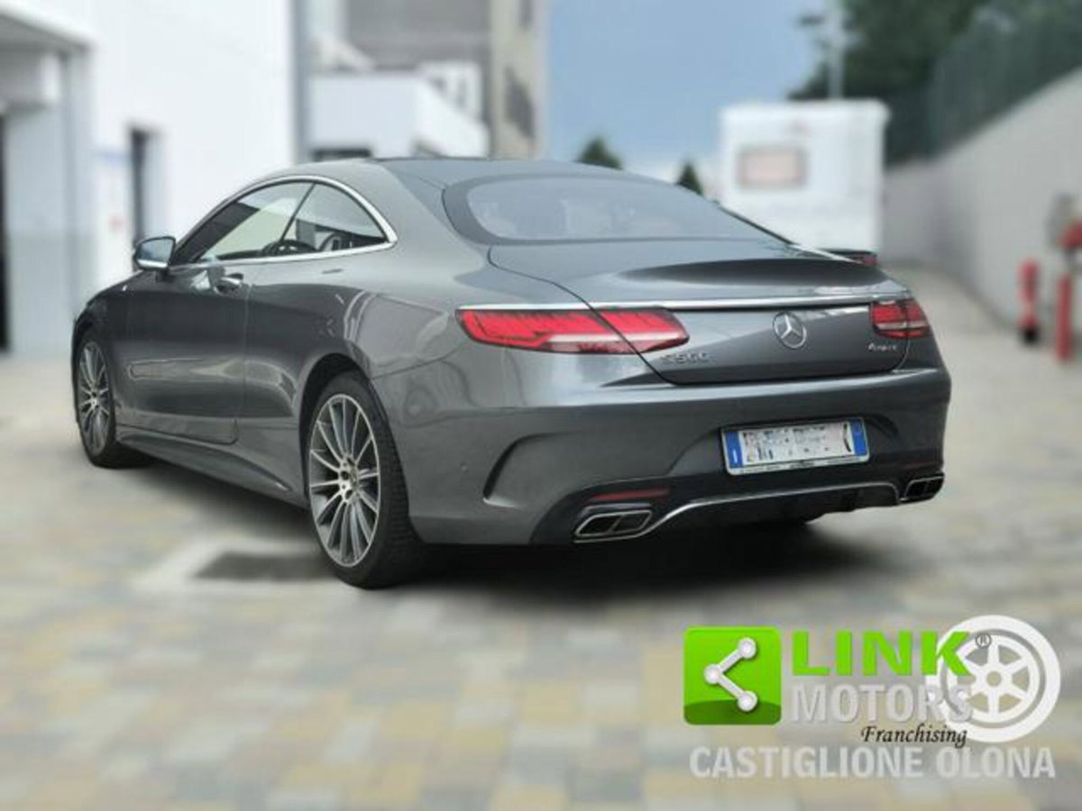 Mercedes-Benz Classe S Coupé 560 4Matic Coupé Premium (13)