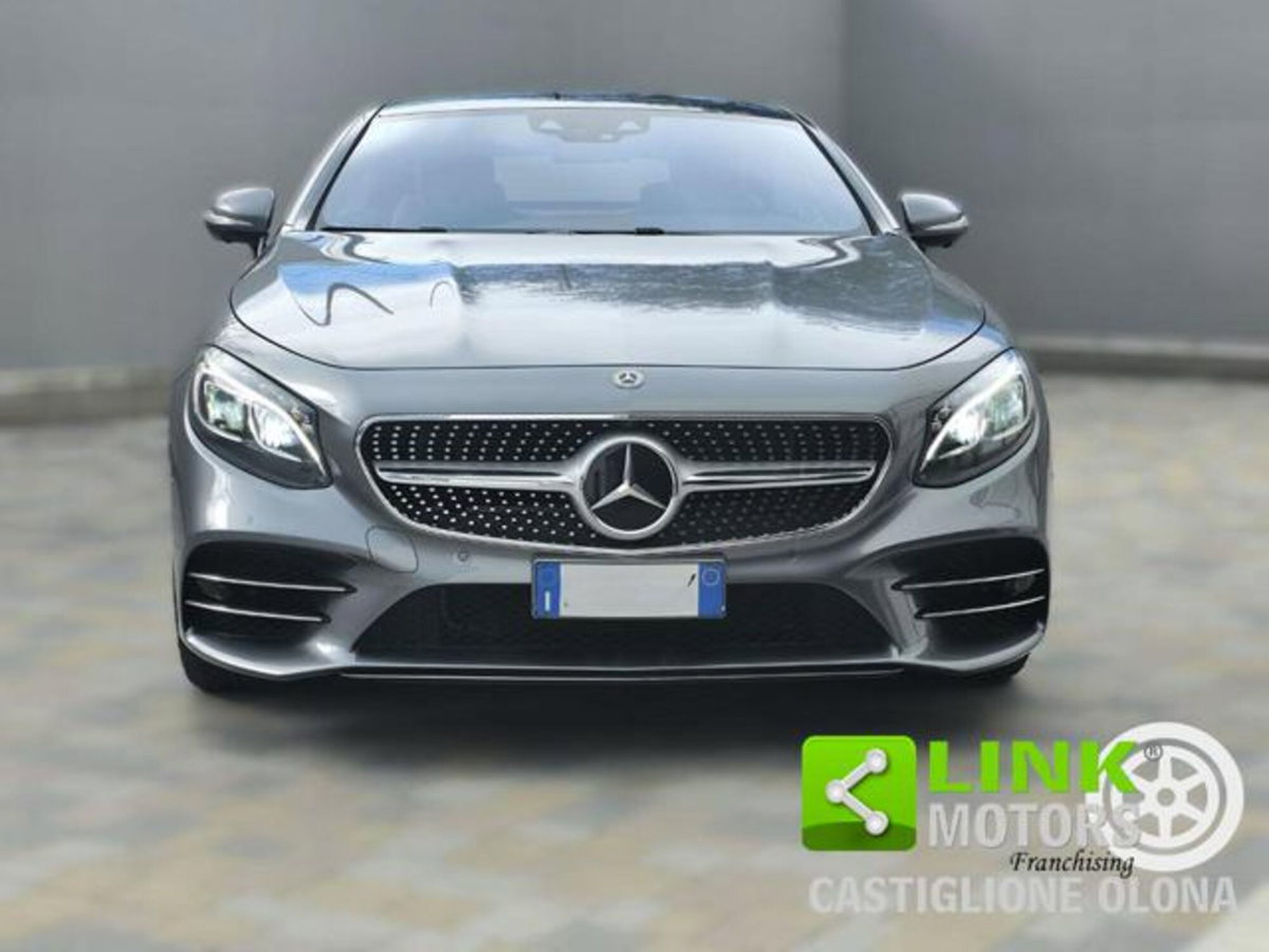 Mercedes-Benz Classe S Coupé 560 4Matic Coupé Premium (19)