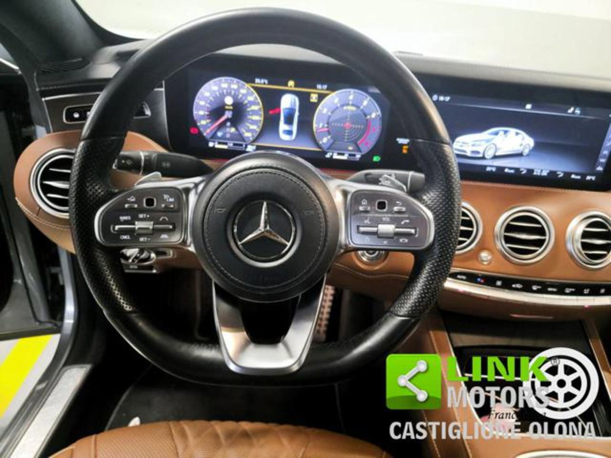Mercedes-Benz Classe S Coupé 560 4Matic Coupé Premium (5)
