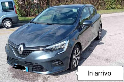 Renault Clio Full Hybrid E-Tech 140 CV 5 porte Zen usata