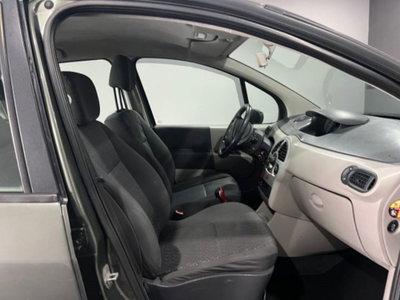 Renault Modus 1.5 dCi 65CV Confort Dynamique (8)