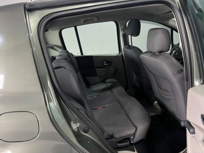 Renault Modus 1.5 dCi 65CV Confort Dynamique (9)