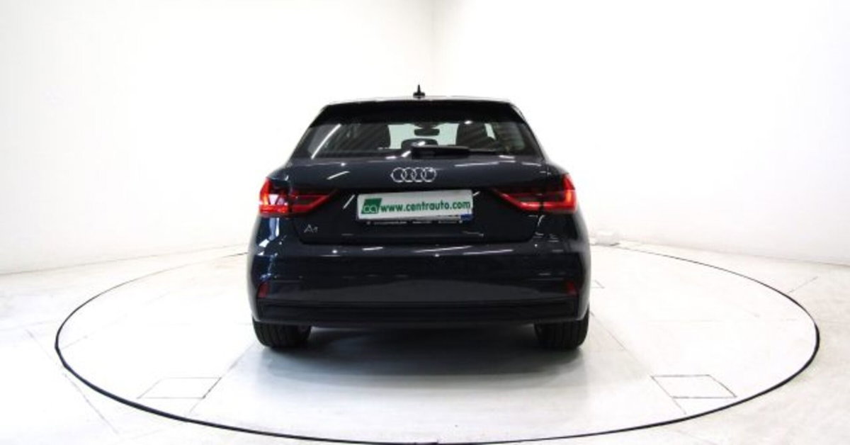Audi A1 Sportback Sportback 30 1.0 tfsi Business 110cv s-tronic (4)