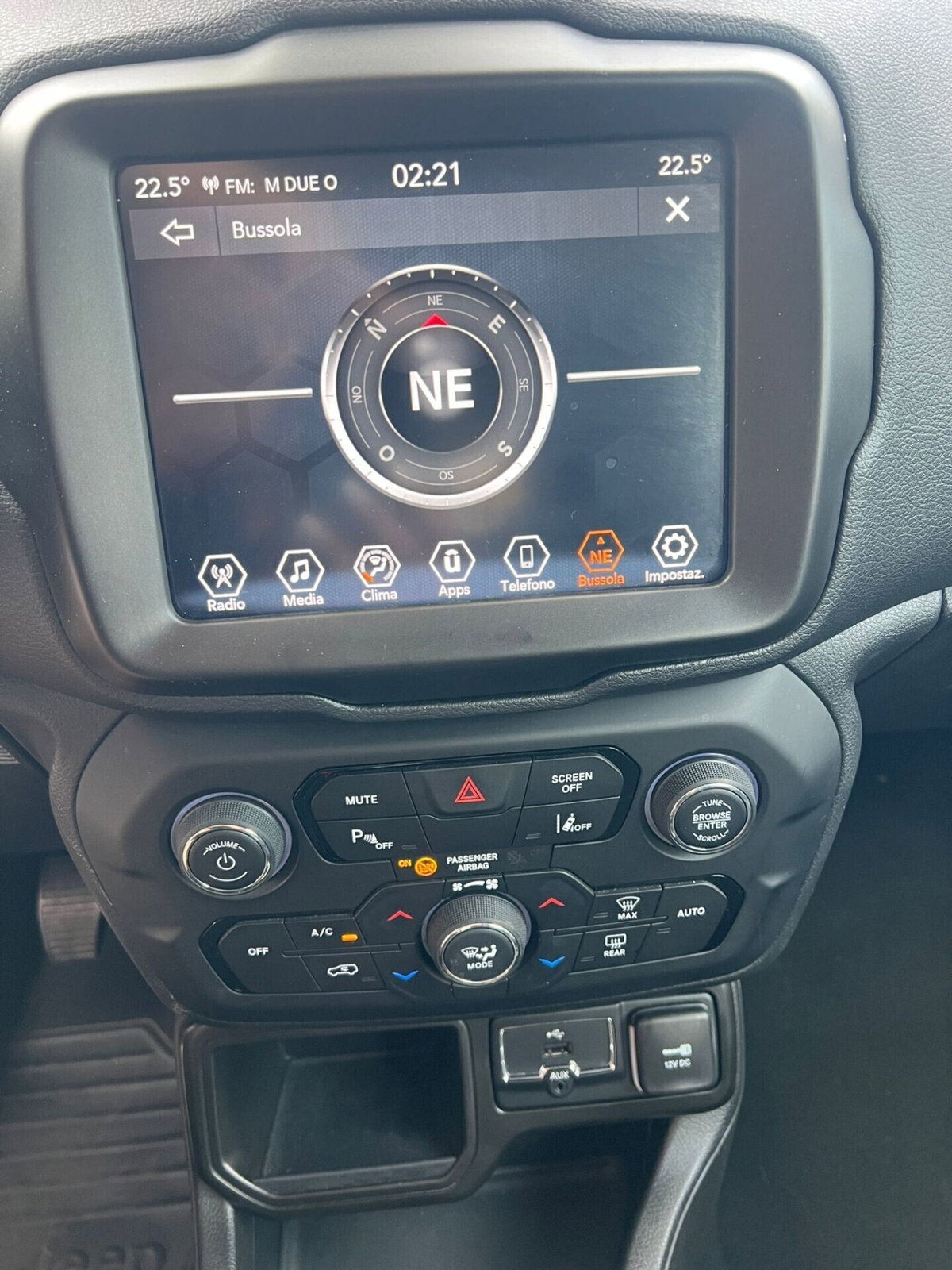 Jeep Renegade 1.6 Mjt 130 CV Limited (16)