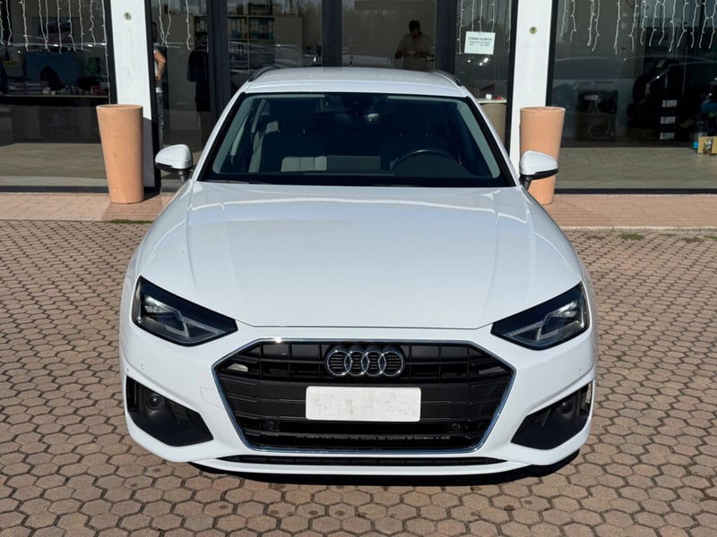 Audi A4 Avant 35 TDI/163 CV S tronic Business Advanced