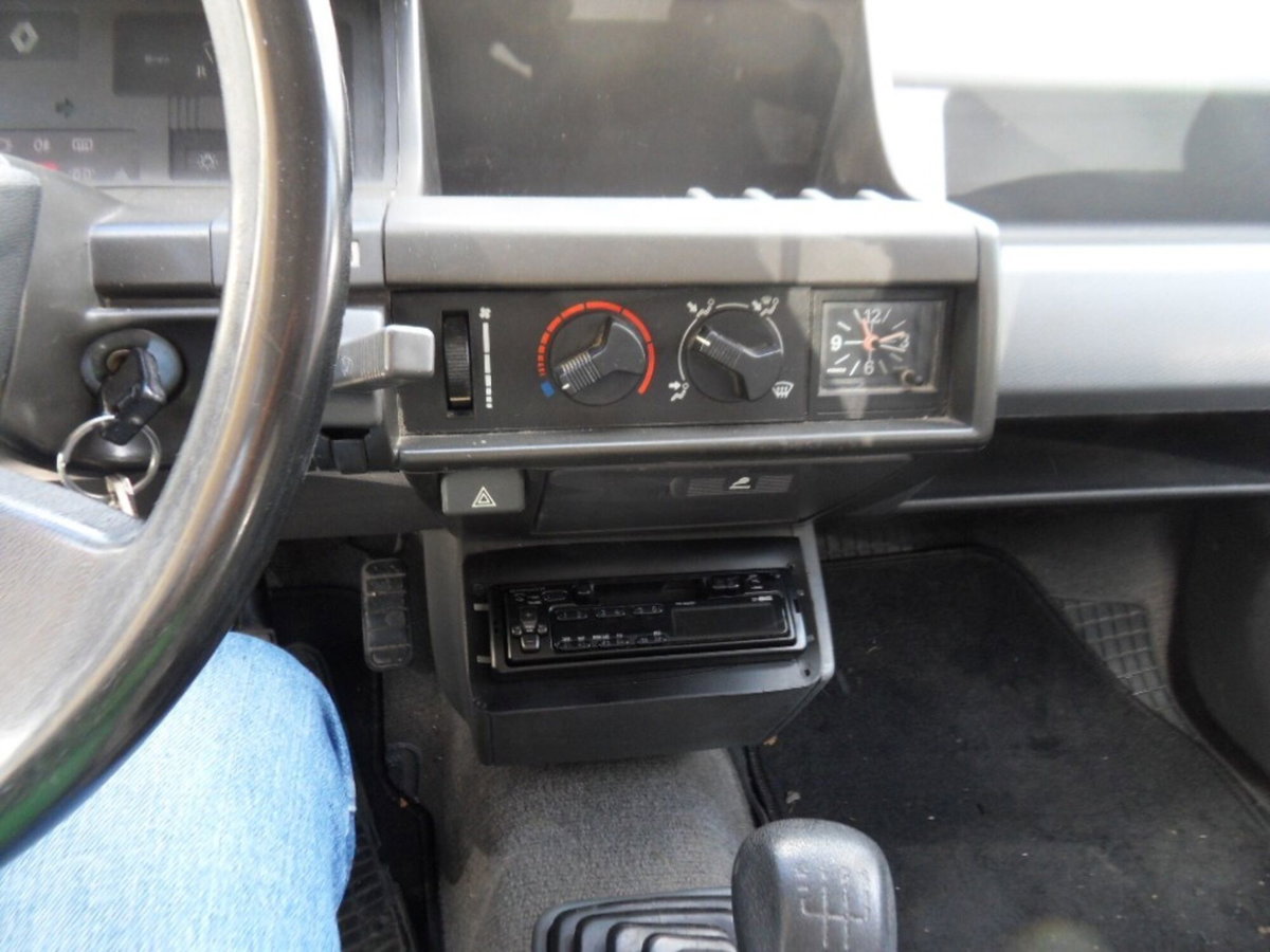 Renault 5 5 porte Prima GL (10)