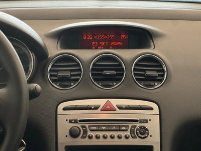 Peugeot 308 SW 1.6 HDi 110CV Ciel Tecno (12)