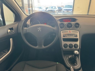 Peugeot 308 SW 1.6 HDi 110CV Ciel Tecno (15)