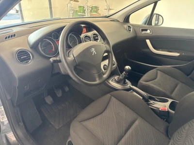 Peugeot 308 SW 1.6 HDi 110CV Ciel Tecno (18)