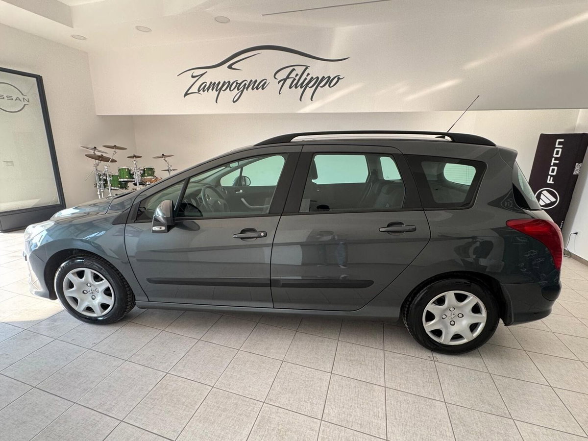 Peugeot 308 SW 1.6 HDi 110CV Ciel Tecno (8)
