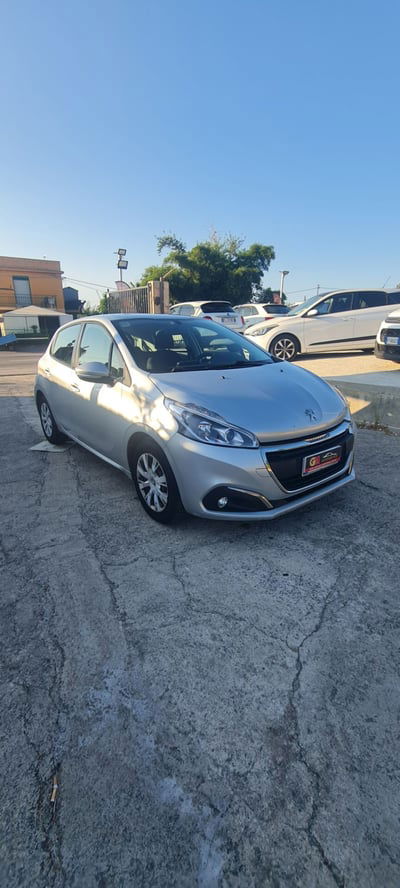 Peugeot 208 75 5 porte Active usata
