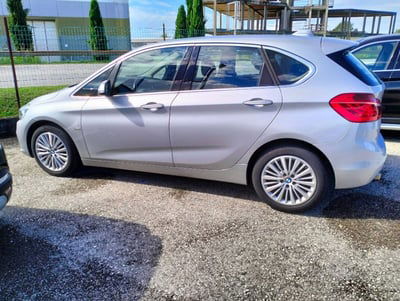 BMW Serie 2 Active Tourer 218d  Luxury usata