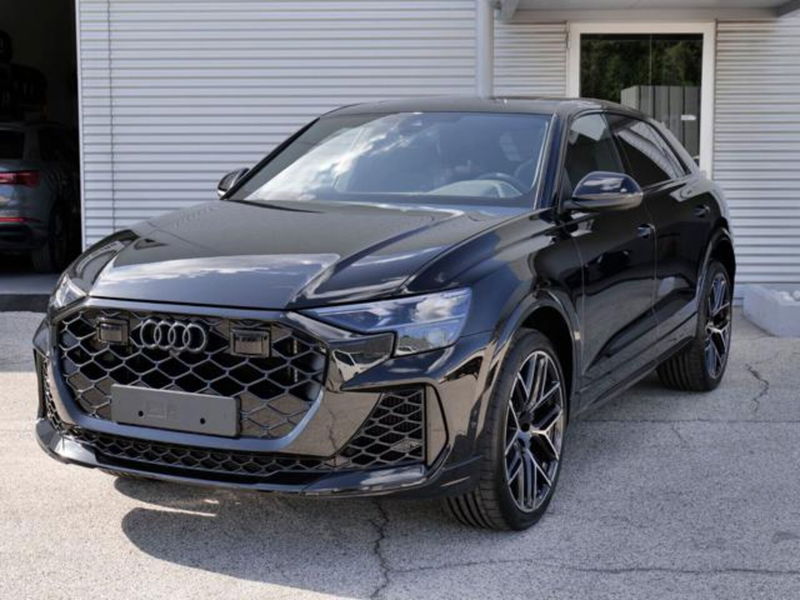 Audi RS Q8 Q8 4.0 mhev 48V performance 640cv tiptronic