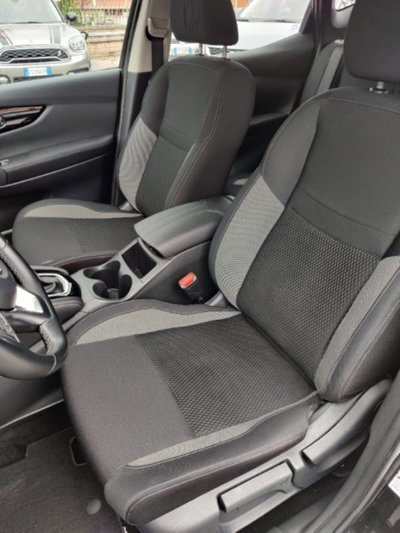 Nissan Qashqai 1.5 dCi 115 CV DCT Business (10)